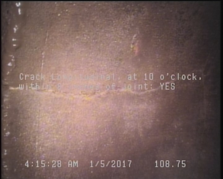 Crack Longitudinal, at 10 o'clock, within 8 inches of joint: YES