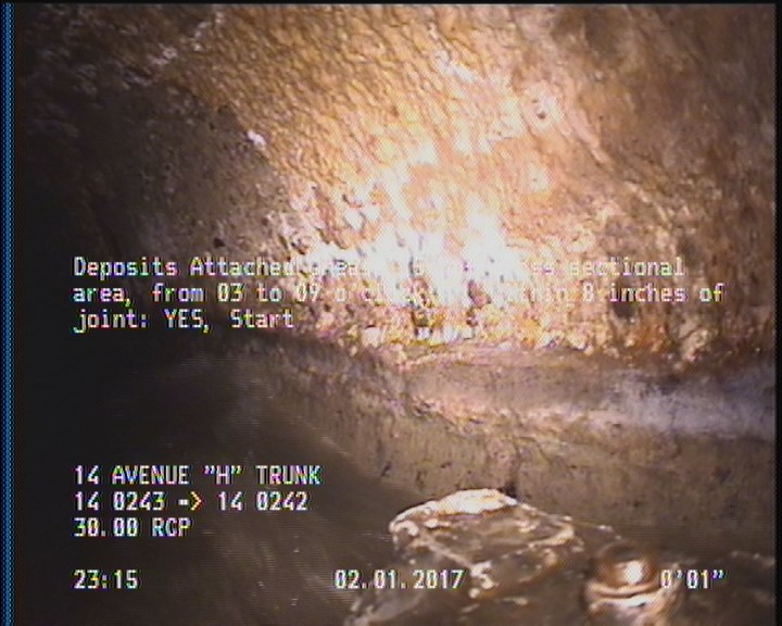 Deposits Attached Grease, 5 %of cross sectional area, from 03 to 09 o'clock, , within 8 inches of joint: YES, Start