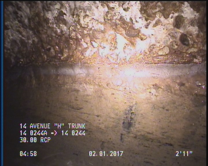 Deposits Attached Grease, 5 %of cross sectional area, from 03 to 09 o'clock, , within 8 inches of joint: YES, Start