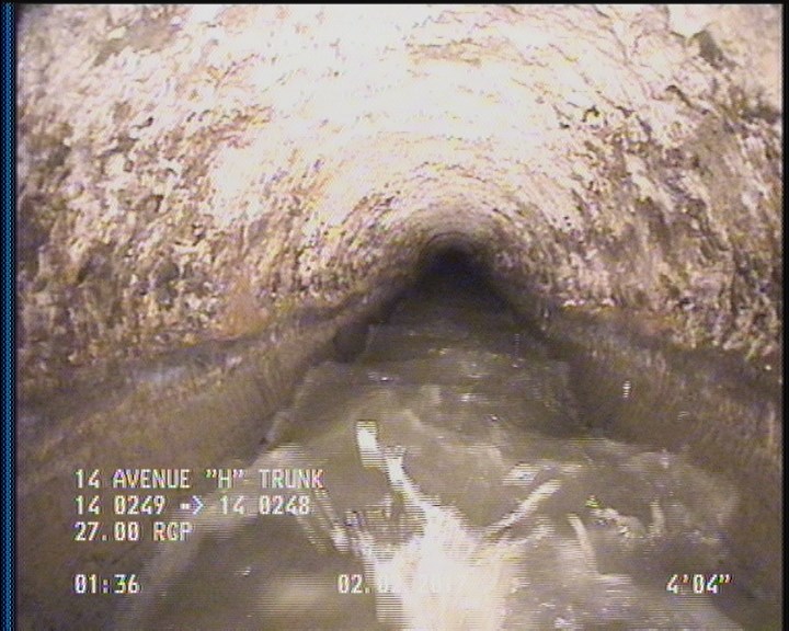 Deposits Attached Grease, 5 %of cross sectional area, from 03 to 09 o'clock, , within 8 inches of joint: YES, Start