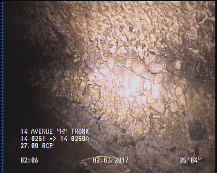 Surface Aggregate Projecting, from 09 to 03 o'clock, within 8 inches of joint: YES, Start