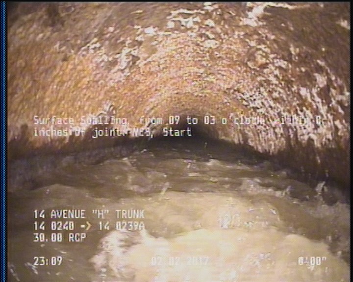 Surface Spalling, from 09 to 03 o'clock, within 8 inches of joint: YES, Start