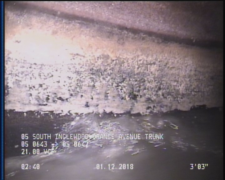 Deposits Attached Grease, 5 %of cross sectional area, from 03 to 09 o'clock, , within 8 inches of joint: YES, Start