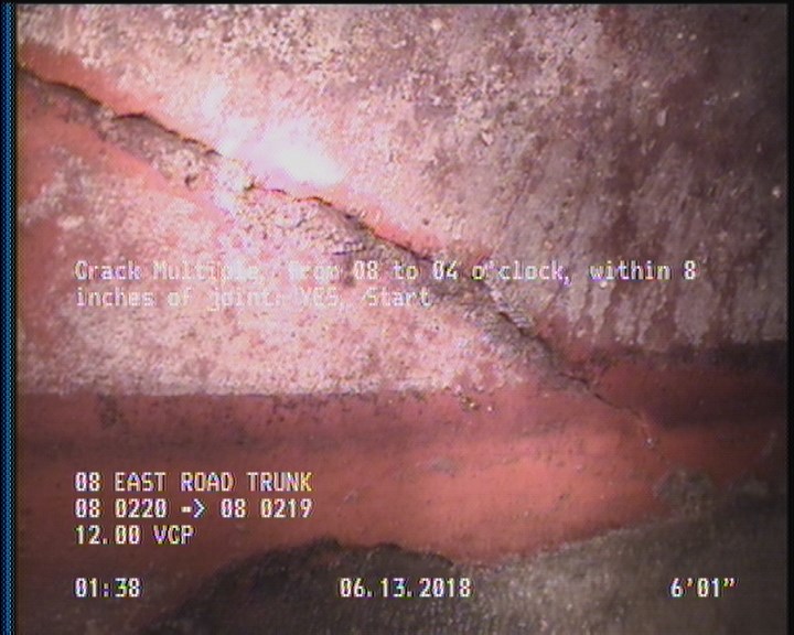 Crack Multiple, from 08 to 04 o'clock, within 8 inches of joint: YES, Start