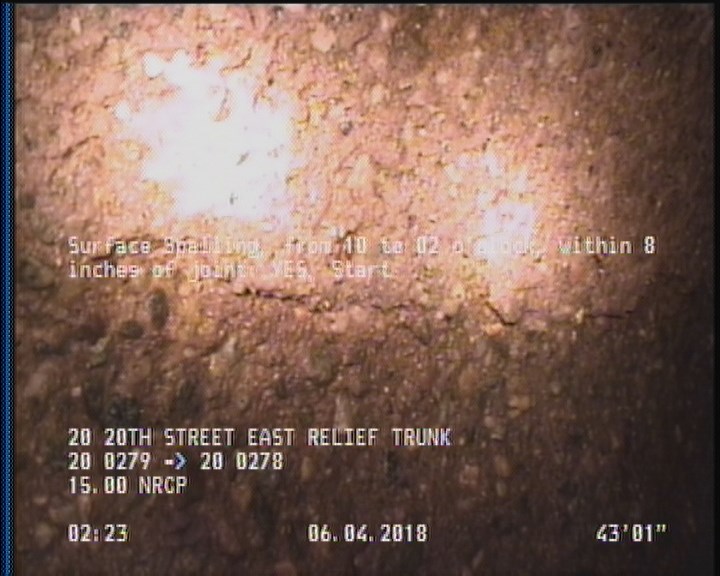 Surface Spalling, from 10 to 02 o'clock, within 8 inches of joint: YES, Start