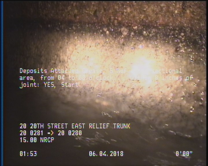 Deposits Attached Grease, 5 %of cross sectional area, from 04 to 08 o'clock, , within 8 inches of joint: YES, Start