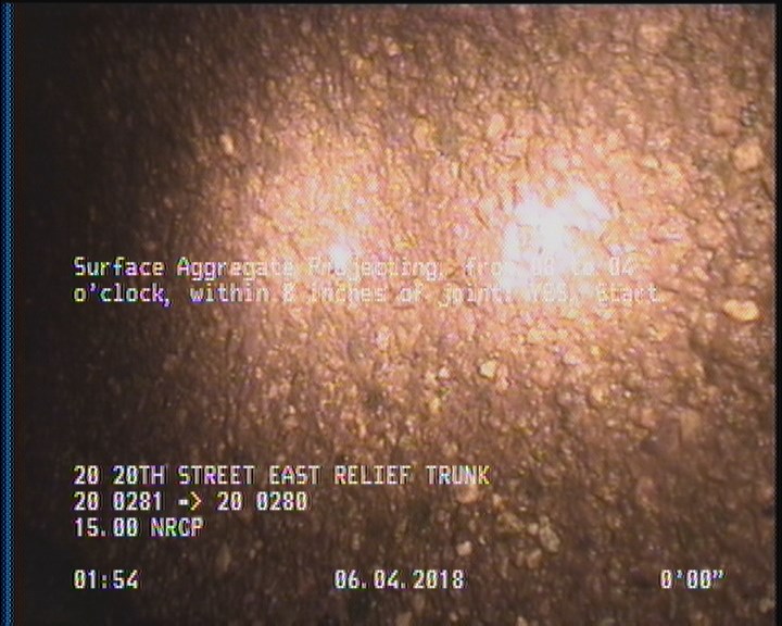Surface Aggregate Projecting, from 08 to 04 o'clock, within 8 inches of joint: YES, Start