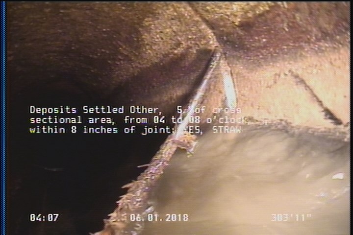Deposits Settled Other, 5 %of cross sectional area, from 04 to 08 o'clock, , within 8 inches of joint: YES - STRAW