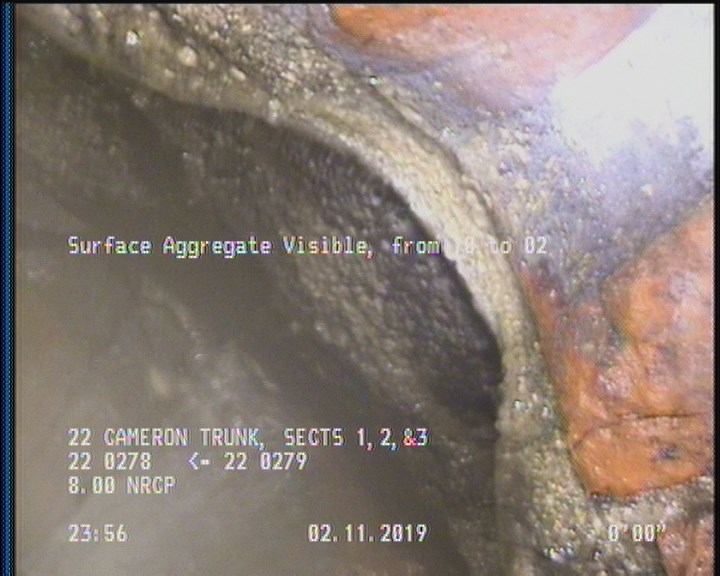 Surface Aggregate Visible, from 10 to 02 o'clock, within 8 inches of joint: YES