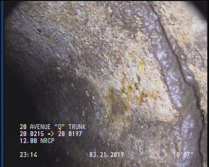 Surface Spalling, from 08 to 04 o'clock, within 8 inches of joint: YES, Start
