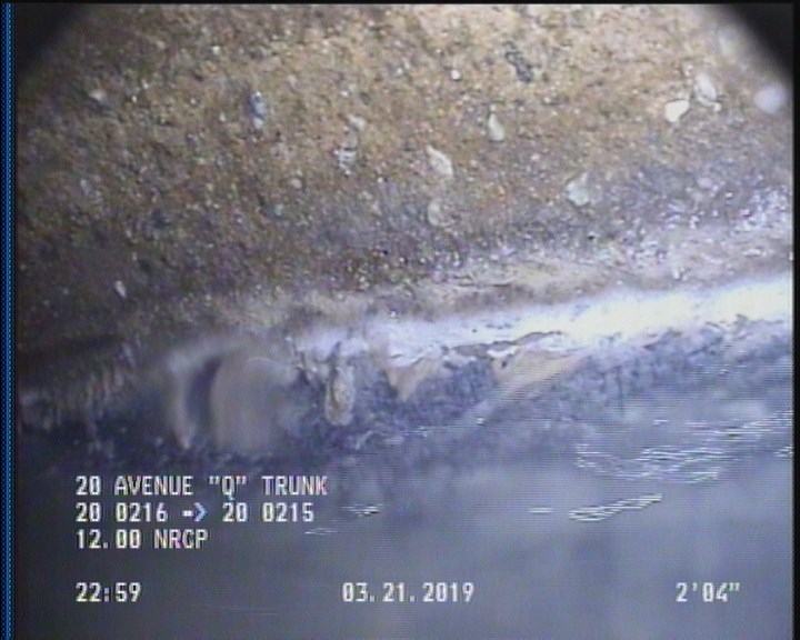 Deposits Attached Grease, 5 %of cross sectional area, from 04 to 08 o'clock, , within 8 inches of joint: YES, Start