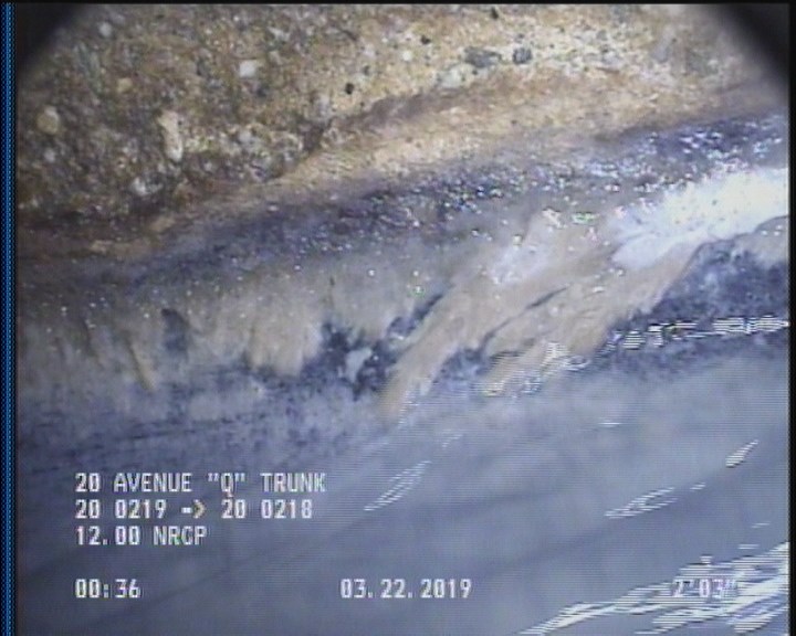 Deposits Attached Grease, 5 %of cross sectional area, from 04 to 08 o'clock, , within 8 inches of joint: YES, Start