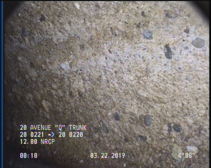 Surface Aggregate Projecting, from 08 to 04 o'clock, within 8 inches of joint: YES, Start