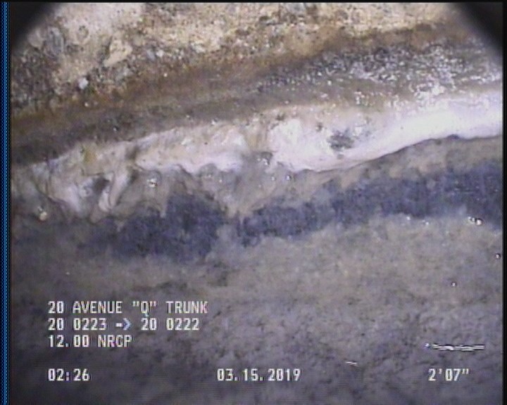 Deposits Attached Grease, 5 %of cross sectional area, from 03 to 09 o'clock, , within 8 inches of joint: YES, Start