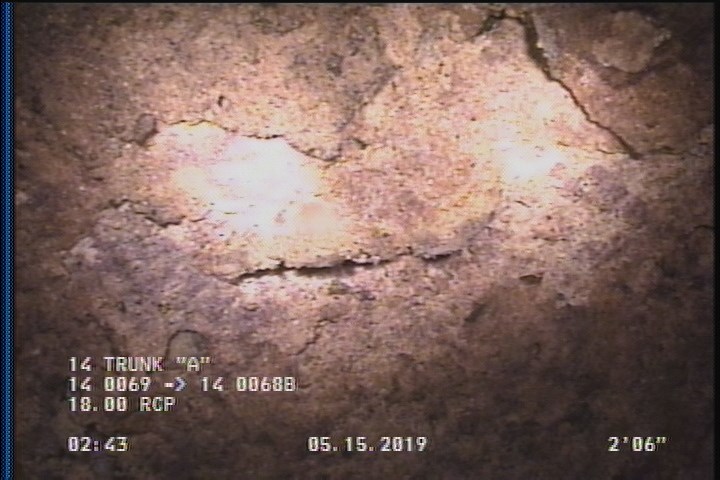 Surface Spalling, from 09 to 03 o'clock, within 8 inches of joint: YES, Start