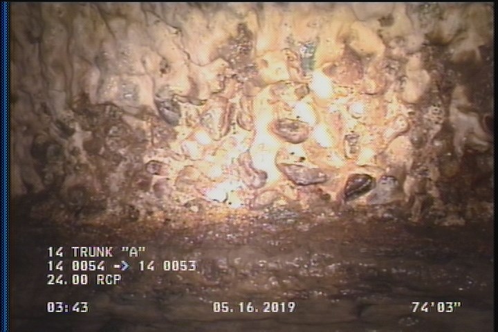 Surface Aggregate Projecting, from 09 to 03 o'clock, within 8 inches of joint: YES, Start