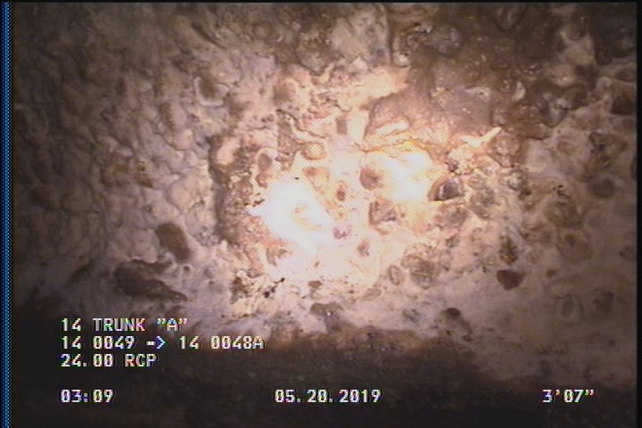 Surface Aggregate Projecting, from 09 to 03 o'clock, within 8 inches of joint: YES, Start