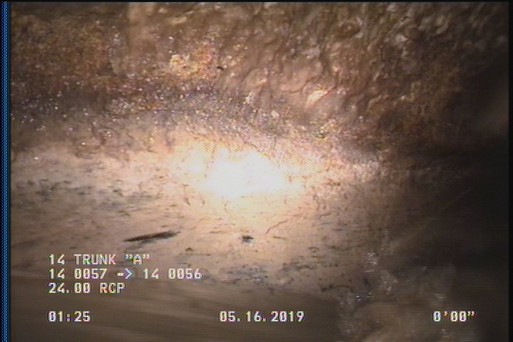 Deposits Attached Grease, 5 %of cross sectional area, from 03 to 09 o'clock, , within 8 inches of joint: YES, Start