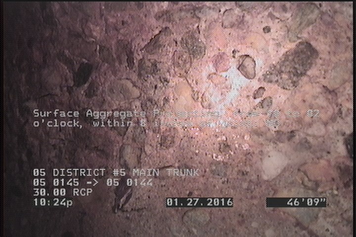 Surface Aggregate Projecting, from 10 to 02 o'clock, within 8 inches of joint: NO