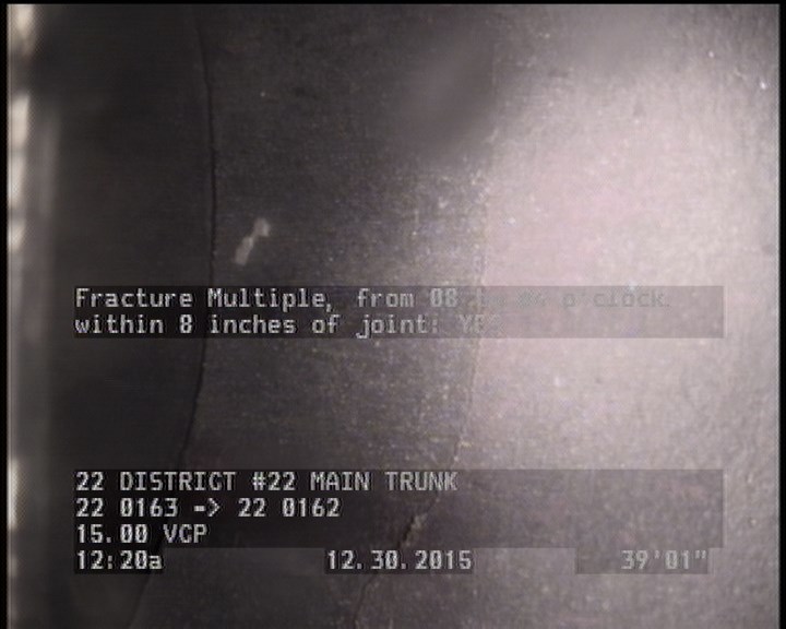 Fracture Multiple, from 08 to 04 o'clock, within 8 inches of joint: YES