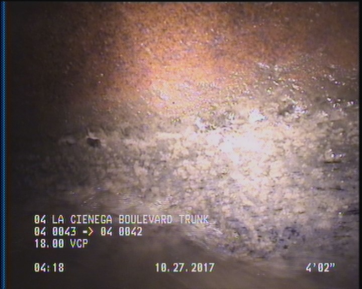 Deposits Attached Grease, 5 %of cross sectional area, from 04 to 08 o'clock, , within 8 inches of joint: YES, Start