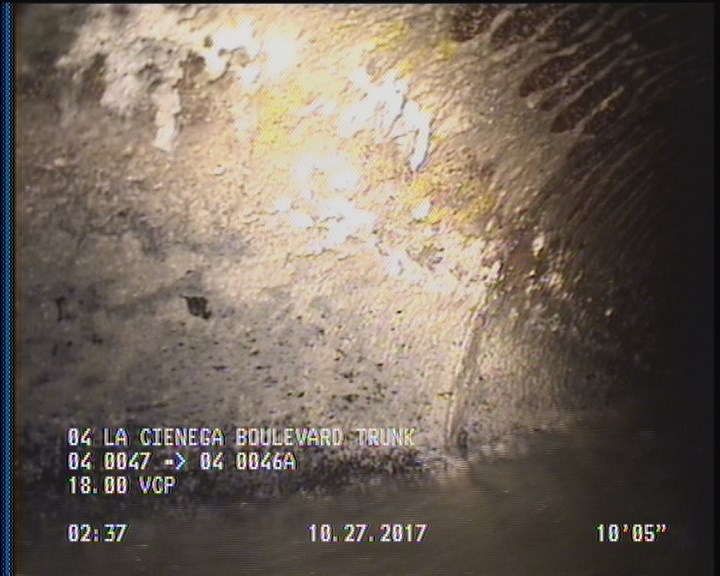 Deposits Attached Grease, 5 %of cross sectional area, from 04 to 08 o'clock, , within 8 inches of joint: YES, Start