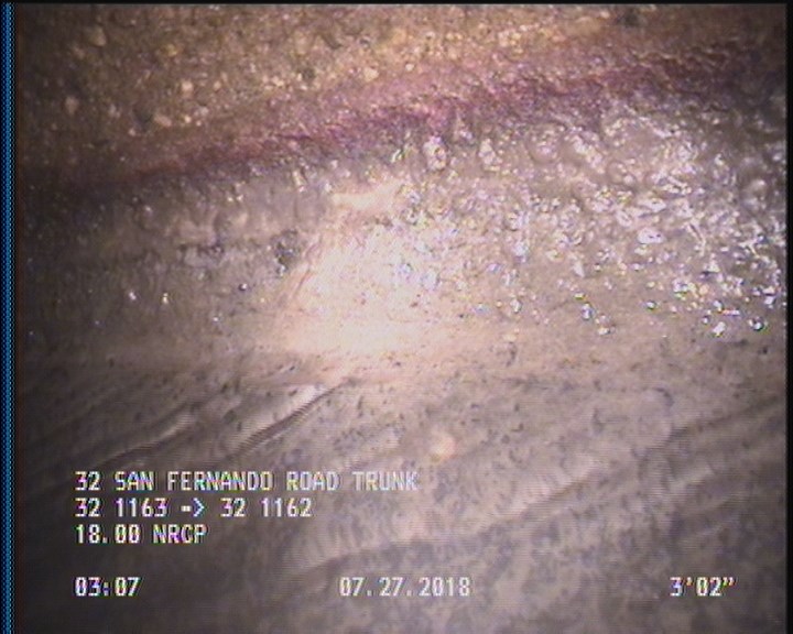 Deposits Attached Grease, 5 %of cross sectional area, from 08 to 04 o'clock, , within 8 inches of joint: YES, Start