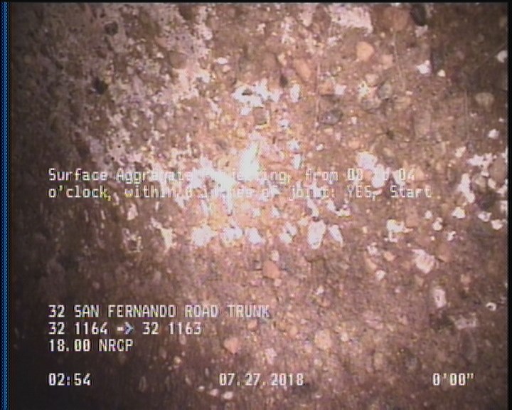 Surface Aggregate Projecting, from 08 to 04 o'clock, within 8 inches of joint: YES, Start