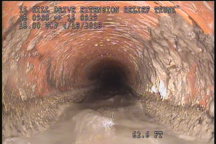 Deposits Attached Grease, 5 %of cross sectional area, from 08 to 04 o'clock, , within 8 inches of joint: YES