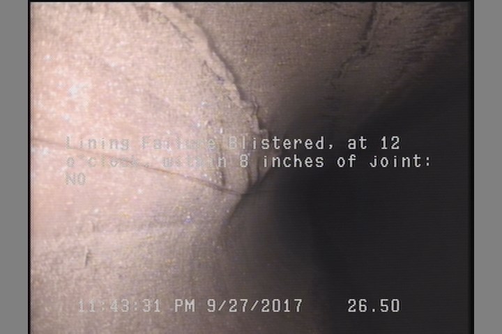 Lining Failure Blistered, at 12 o'clock, within 8 inches of joint: NO