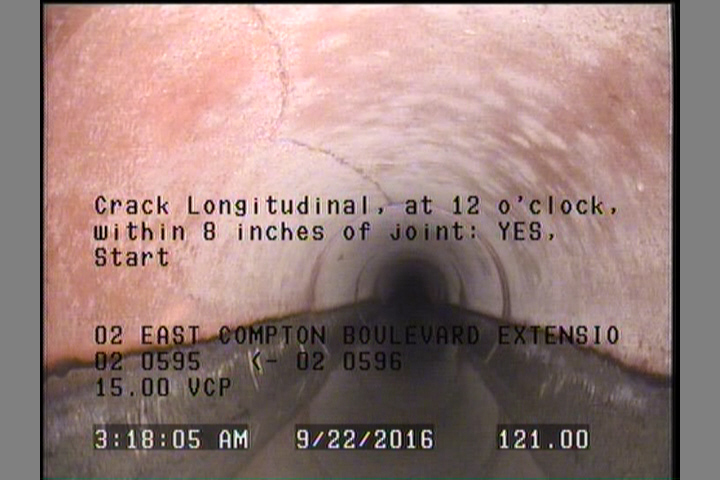 Crack Longitudinal, at 12 o'clock, within 8 inches of joint: YES, Start