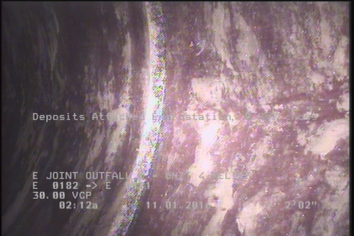 Deposits Attached Encrustation, 5%of cross sectional area, from 09 to 03 o'clock, , within 8 inches of joint: YES, Start