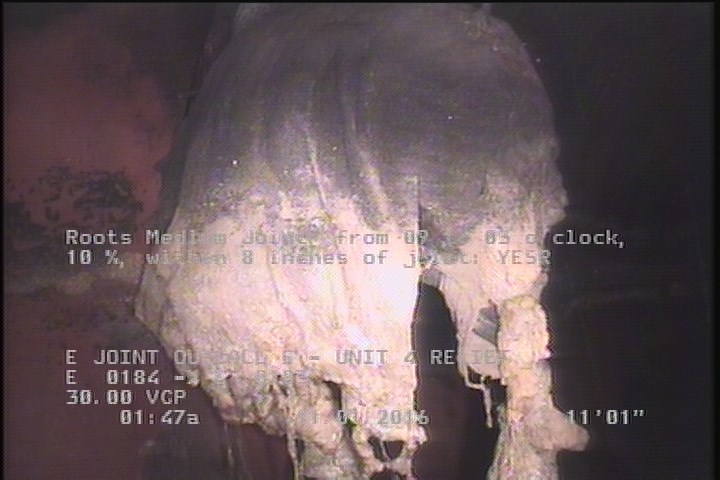 Deposits Attached Encrustation, 5 %of cross sectional area, from 09 to 03 o'clock, , within 8 inches of joint: YES, Start