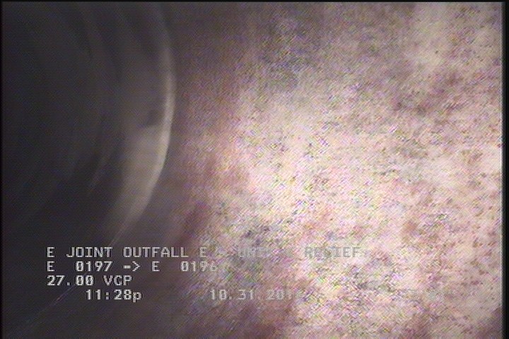 Deposits Attached Encrustation, 5 %of cross sectional area, from 09 to 03 o'clock, , within 8 inches of joint: YES, Start