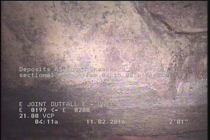 Deposits Attached Grease, 5 %of cross sectional area, from 04 to 08 o'clock, , within 8 inches of joint: YES, Start