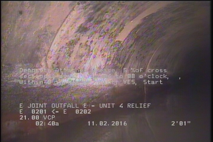 Deposits Attached Grease, 5 %of cross sectional area, from 04 to 08 o'clock, , within 8 inches of joint: YES, Start