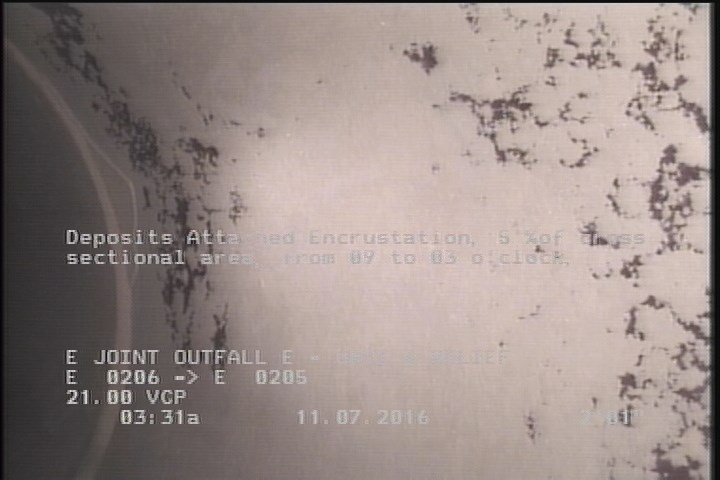 Deposits Attached Encrustation, 5 %of cross sectional area, from 09 to 03 o'clock, , within 8 inches of joint: YES, Start