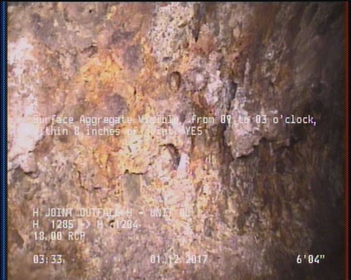 Surface Aggregate Visible, from 09 to 03 o'clock, within 8 inches of joint: YES