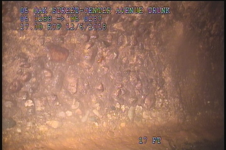 Surface Aggregate Missing, from 08 to 04 o'clock, within 8 inches of joint: NO - SEVERE AGG