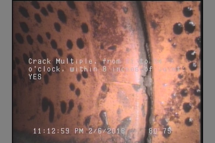 Crack Multiple, from 01 to 04 o'clock, within 8 inches of joint: YES