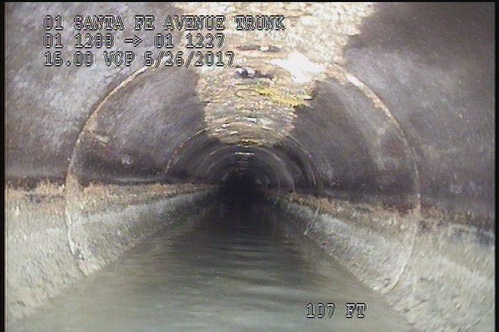 Deposits Attached Grease, 5 %of cross sectional area, from 11 to 01 o'clock, , within 8 inches of joint: YES