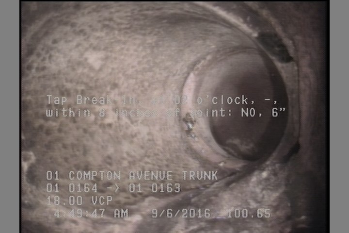 Tap Break-In, at 02 o'clock, -, within 8 inches of joint: NO, 6"