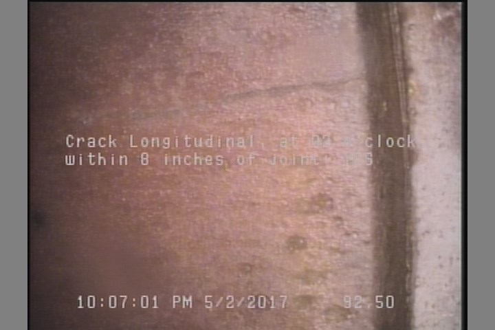 Crack Longitudinal, at 02 o'clock, within 8 inches of joint: YES
