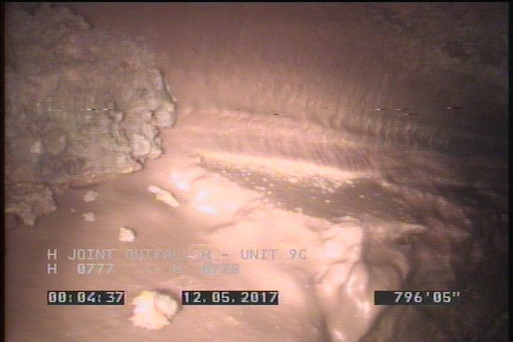 Deposits Settled Compacted, 10 %of cross sectional area, from 04 to 08 o'clock, , within 8 inches of joint: YES
