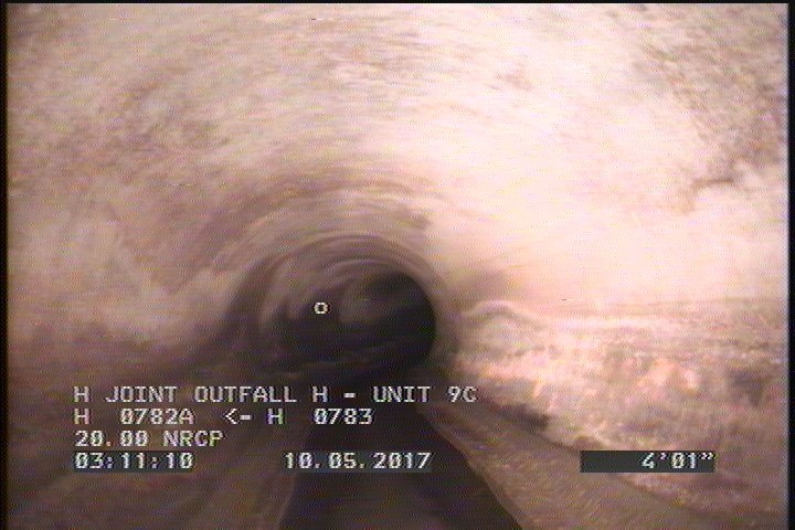 Deposits Attached Grease, 10 %of cross sectional area, from 04 to 08 o'clock, , within 8 inches of joint: YES, Start