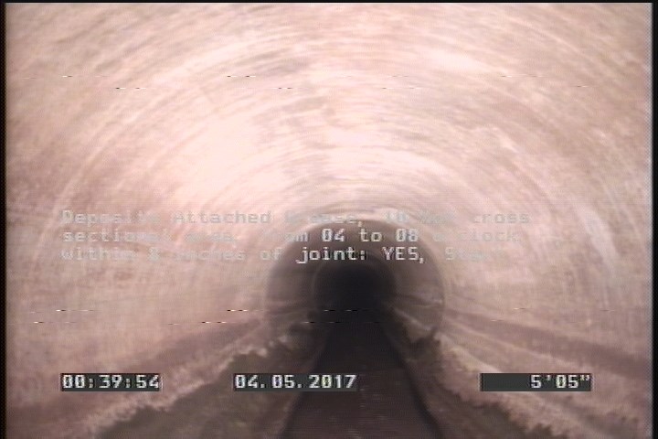 Deposits Attached Grease, 10 %of cross sectional area, from 04 to 08 o'clock, , within 8 inches of joint: YES, Start