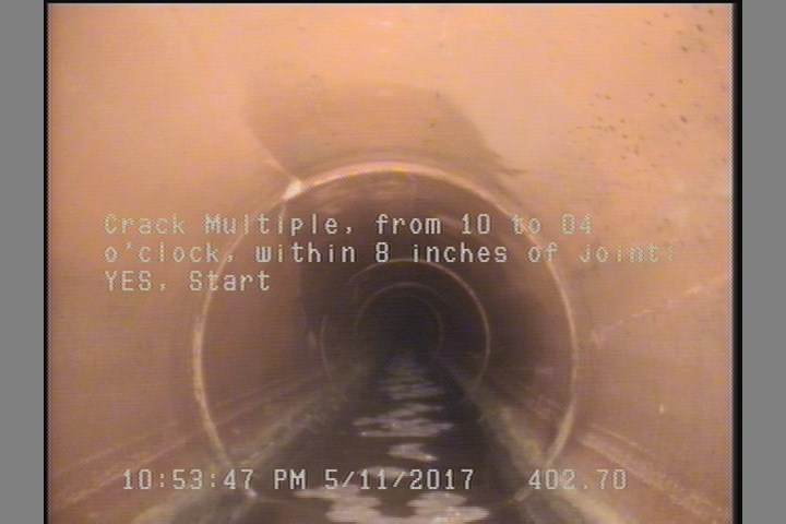 Crack Multiple, from 10 to 04 o'clock, within 8 inches of joint: YES, Start