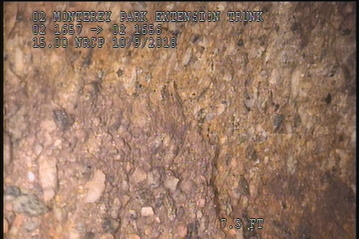 Surface Spalling, from 08 to 04 o'clock, within 8 inches of joint: YES, Start - PEELING CONCRETE SEVERE AGG ATTACHED