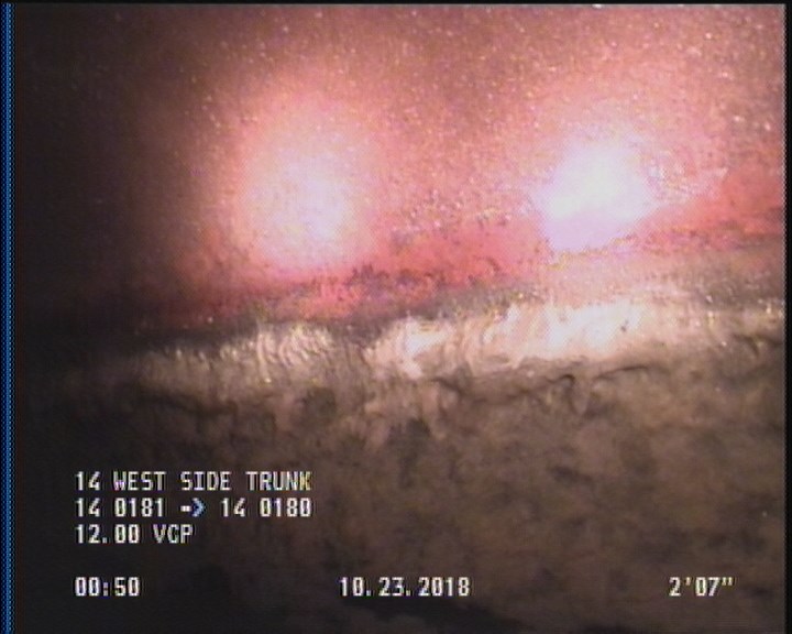 Deposits Attached Grease, 5 %of cross sectional area, from 03 to 09 o'clock, , within 8 inches of joint: YES, Start
