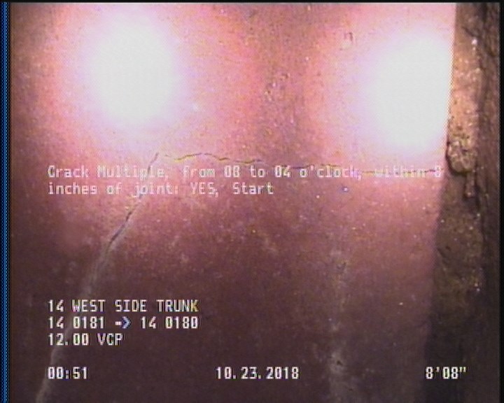 Crack Multiple, from 08 to 04 o'clock, within 8 inches of joint: YES, Start